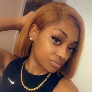 Meet your Posher, Ebony